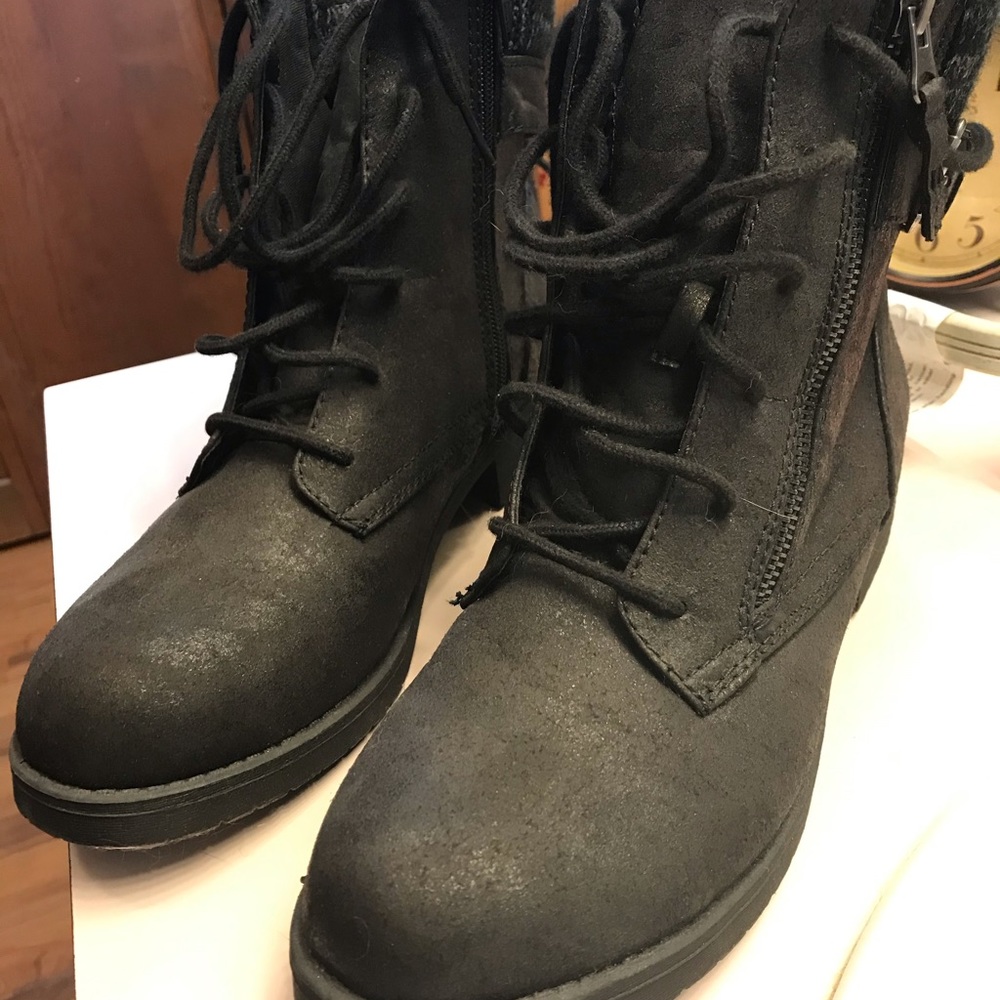 Black above ankle boots